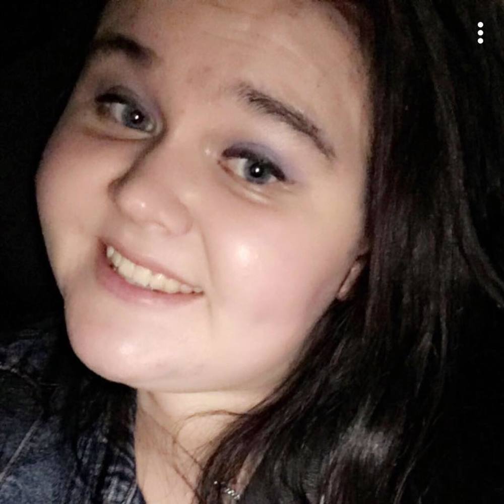 Meet your Posher, Kayla